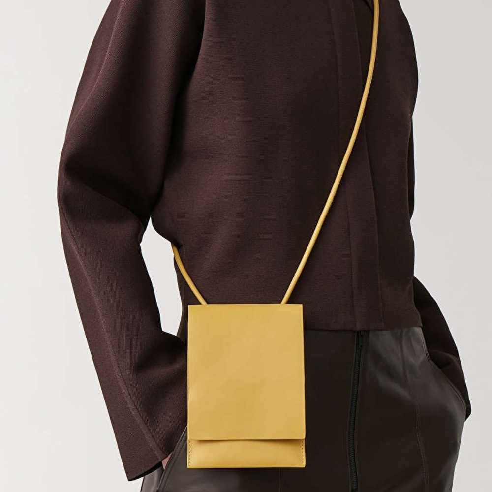 COS Crossbody Bag/Wallet in black